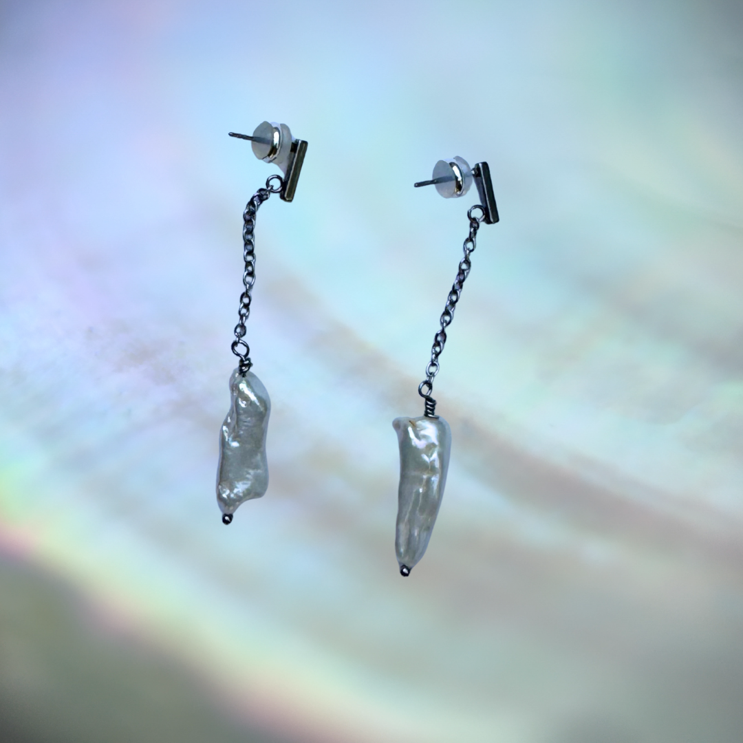 Wild Pearl Drop Chain Earrings