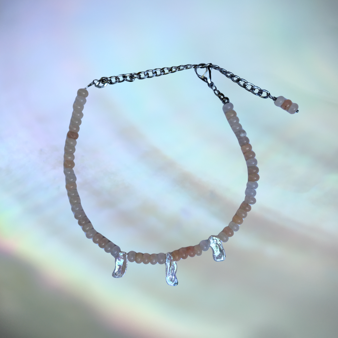 Drift Goddess Necklace
