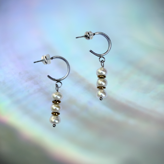 Pearl Pillar Dangle Hoop
